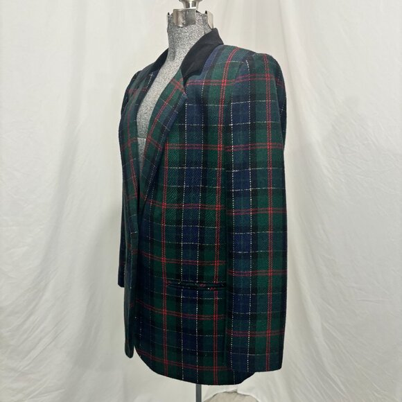 SAG Harbor Tailored Blazer - Picture 4 of 12